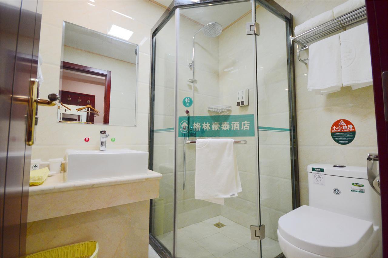 Greentree Inn High Tech Changzhi Road Subway Station Business Hotel Taiyuan  Bagian luar foto